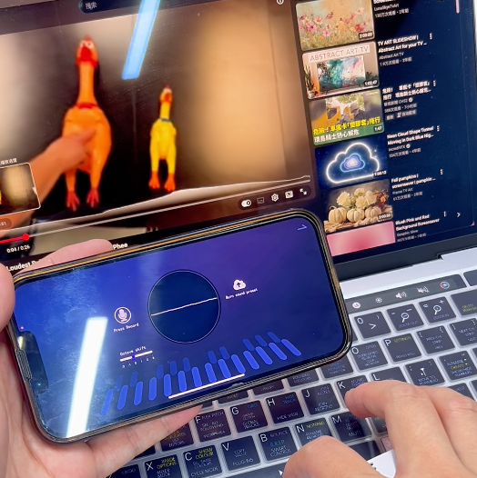Fingersonic Keys companion app sampling a rubber chicken sound for custom sound upload